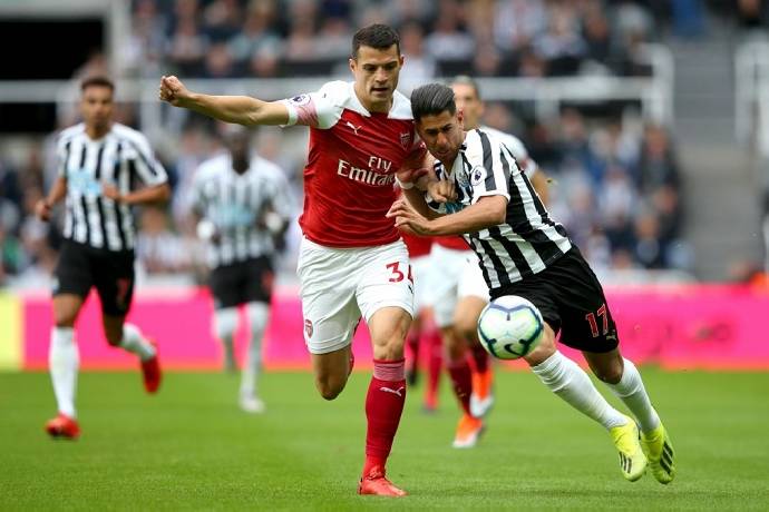 Arsenal vs Newcastle (0h30 10/1): Con mồi ưa thích