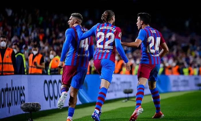 Grey Whitebloom dự đo&aacute;n Granada vs Barcelona, 0h30 ng&agrave;y 9/1