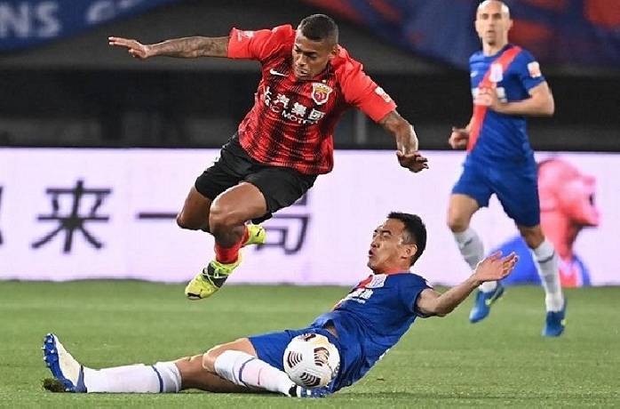 Soi kèo phạt góc Rongcheng vs Shanghai Port, 15h30 ngày 8/1