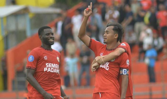 Nhận định, soi kèo Semen Padang vs Persita Tangerang, 15h30 ngày 8/2: Tiếp tục chìm sâu