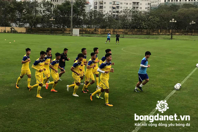 Tiến Linh và 7 đồng đội tập riêng, bỏ ngỏ khả năng trở lại U23