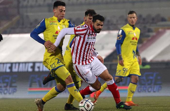 Soi kèo xiên hôm nay 8/3: Chievo vs Vicenza