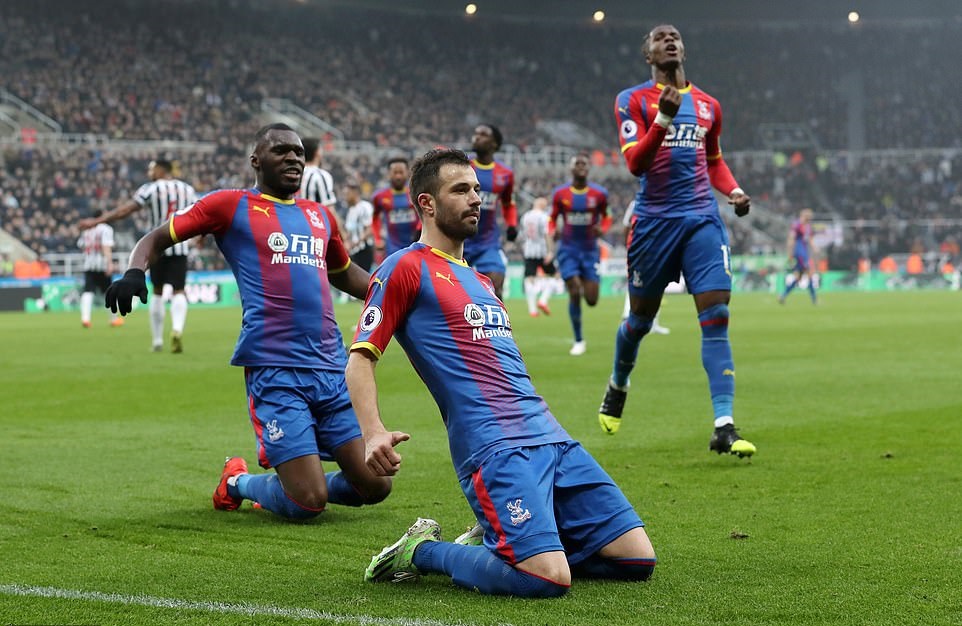 Video Newcastle 0-1 Crystal Palace (Premier League, Ngoại hạng Anh v&ograve;ng 33)