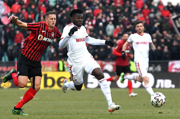Nhận định, soi kèo Levski Sofia vs Lokomotiv Sofia, 00h00 ngày 9/4