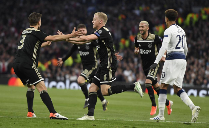 Dự đo&aacute;n Ajax vs Tottenham (2h 9/5) bởi chuy&ecirc;n gia George Flood