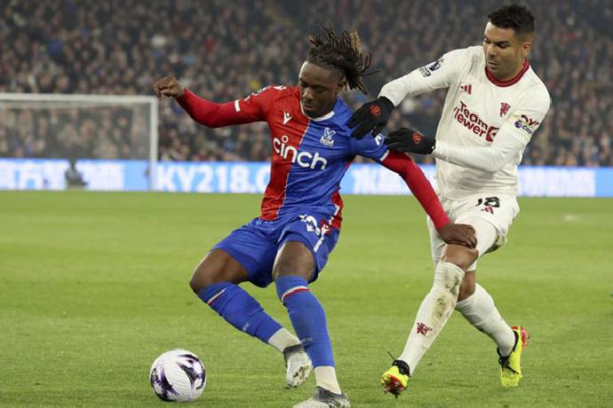 Casemiro thi đấu thảm họa ở vị trí trung vệ, bị chấm 3 điểm