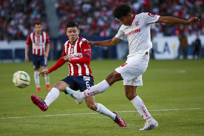 Nhận định, soi k&egrave;o Guadalajara Chivas với Toluca, 3h00 ng&agrave;y 9/5: Thận trọng
