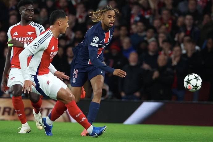 Soi kèo phạt góc PSG vs Arsenal, 2h00 ngày 8/5