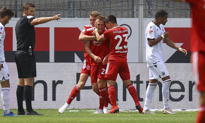 Nhận định, soi kèo Oldenburg vs Dusseldorf, 20h30 ngày 8/8