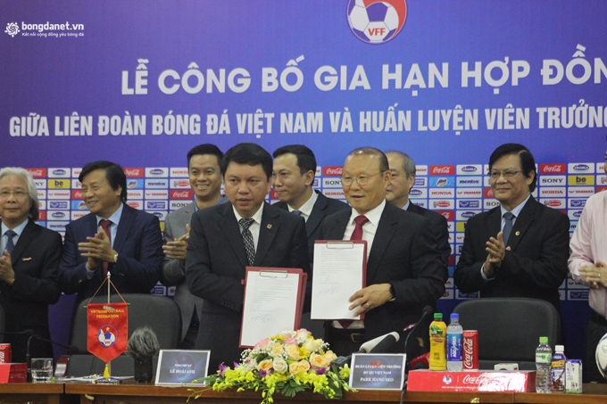 HLV Park Hang-seo muốn làm thỏa mãn người hâm mộ Việt Nam