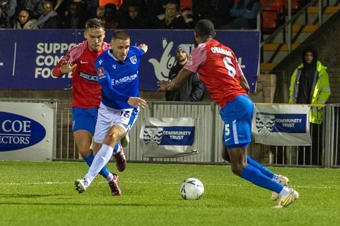 Nhận định, soi kèo Gillingham vs Dagenham, 2h15 ngày 9/12