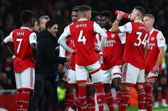 Soi k&egrave;o phạt g&oacute;c Oxford vs Arsenal, 3h ng&agrave;y 10/1