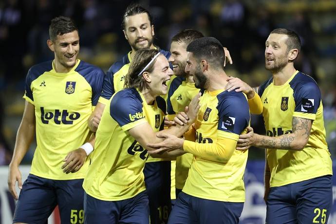 Nhận định, soi kèo St-Truidense vs Kortrijk, 02h45 ngày 10/2: Dìm khách dưới đáy