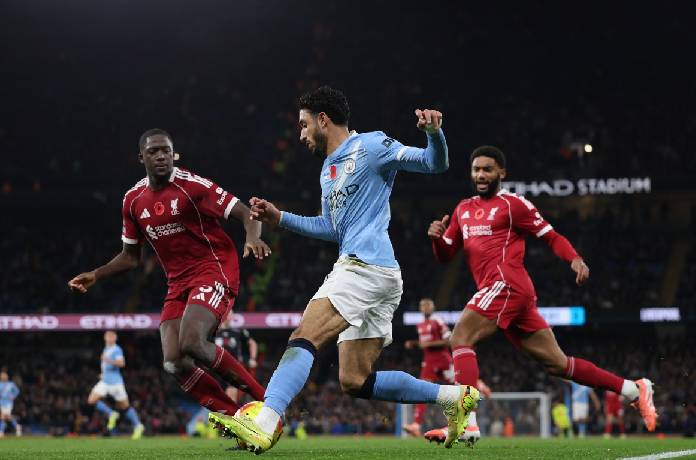 Soi kèo góc Liverpool vs Man City, 23h30 ngày 08/02