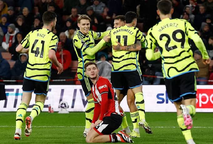 Nhận định, soi k&egrave;o Arsenal vs Brentford, 00h30 ng&agrave;y 10/3: Lấy lại ng&ocirc;i đầu