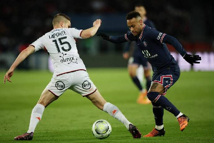 Soi kèo phạt góc Nice vs PSG, 02h00 ngày 9/4