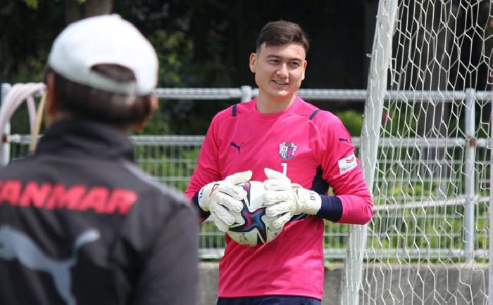 Đặng Văn Lâm tiếp tục 'bốc hơi', Cerezo Osaka bại trận