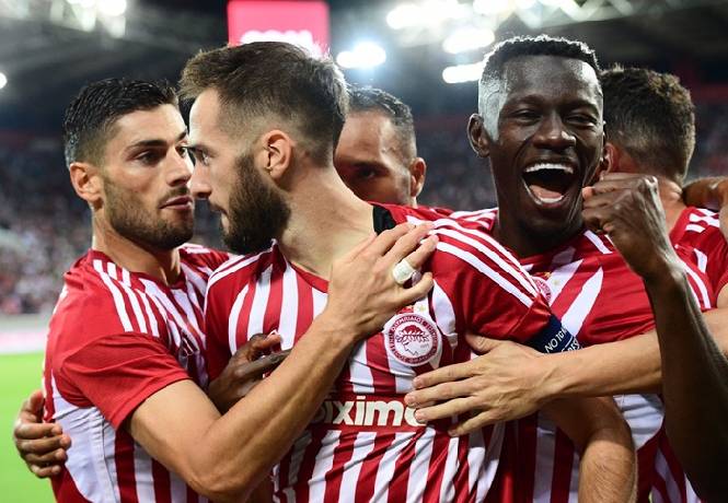Nhận định, soi k&egrave;o Olympiacos với Aston Villa, 2h00 10/05: Thử th&aacute;ch ch&ocirc;ng gai