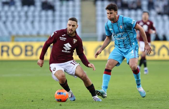 Soi kèo góc Torino vs Sassuolo, 01h45 ngày 09/05