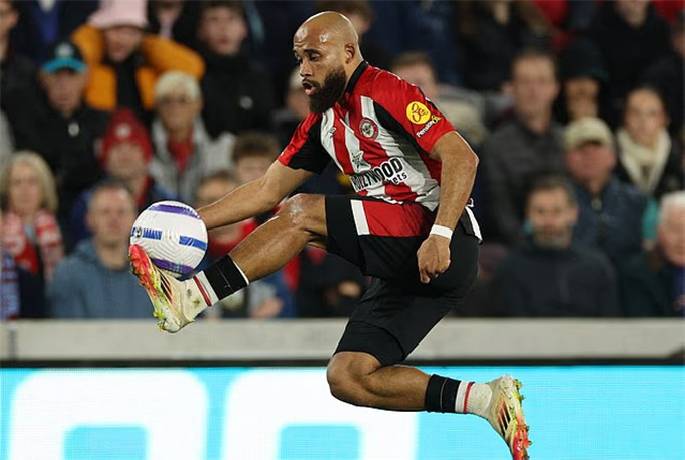 Tottenham tính cuỗm Mbeumo từ tay MU