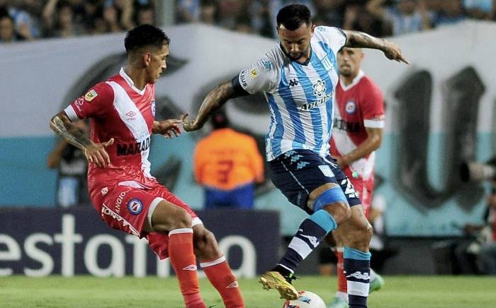 Nhận định, soi kèo Argentinos Juniors vs Racing Club, 06h15 ngày 10/8: Kịch bản chia điểm