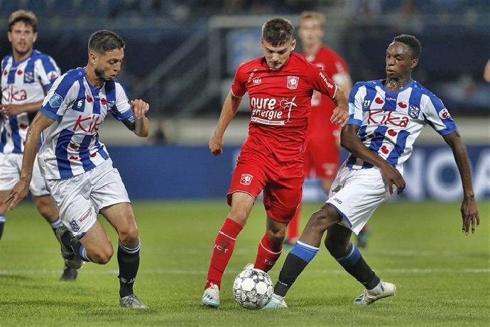 Nhận định, soi kèo Heerenveen vs Twente, 21h45 ngày 9/8: Ai cũng có điểm