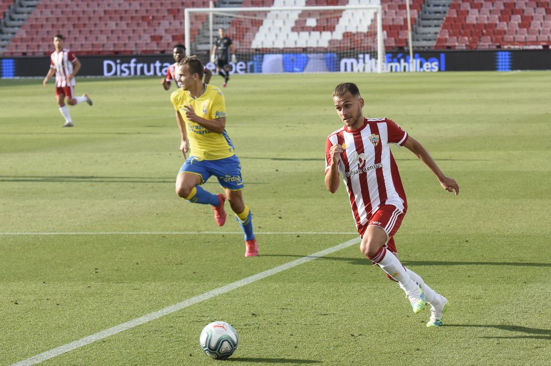 Nhận định Almeria vs Zaragoza, 1h00 ngày 10/12