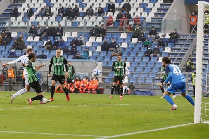 Soi k&egrave;o phạt g&oacute;c Empoli vs Sassuolo, 20h30 ng&agrave;y 9/1