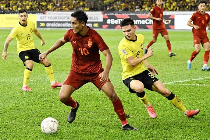 Đội h&igrave;nh ra s&acirc;n ch&iacute;nh thức Th&aacute;i Lan vs Malaysia, 19h30 ng&agrave;y 10/1