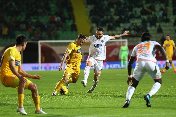 Soi k&egrave;o phạt g&oacute;c Alanyaspor vs Ankaragucu, 21h00 ng&agrave;y 9/1