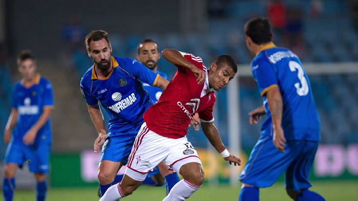 Nhận định, soi k&egrave;o Deportivo Alaves vs Getafe, 20h00 ng&agrave;y 9/2: Chưa thể tho&aacute;t khỏi nh&oacute;m cầm đ&egrave;n đỏ