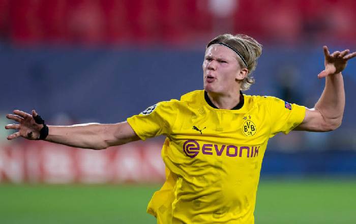 Haaland c&oacute; &lsquo;đi&ecirc;n&rsquo; mới chuyển tới Liverpool