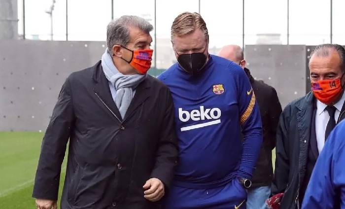 Joan Laporta đ&atilde; l&agrave;m g&igrave; trong ng&agrave;y đầu trở lại Barcelona?