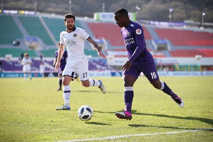 Soi kèo bóng đá cúp Hàn Quốc hôm nay 9/3: FC Anyang vs Siheung Citizen