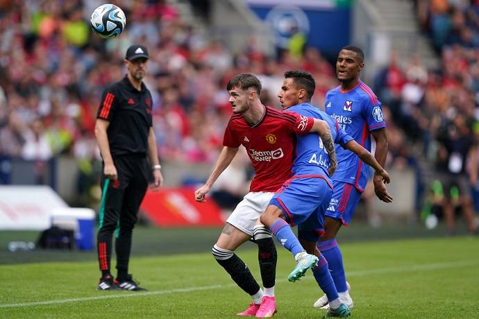 Chuyên gia Tony Ansell dự đoán Lyon vs MU, 2h00 ngày 11/4