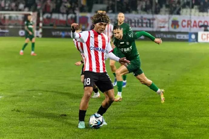 Nhận định, soi k&egrave;o Slask Wroclaw với Cracovia Krakow, 1h30 ng&agrave;y 11/5: Kh&aacute;t điểm trụ hạng