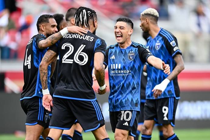 Nhận định, soi kèo San Jose Earthquakes vs Vancouver Whitecaps, 09h30 ngày 10/5: Trận cầu 6 điểm