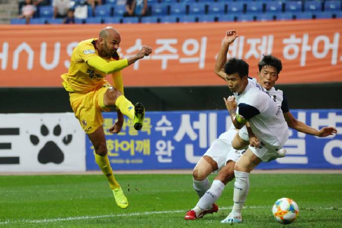 Nhận định, soi kèo Seoul E-Land vs Gwangju, 17h00 ngày 11/7