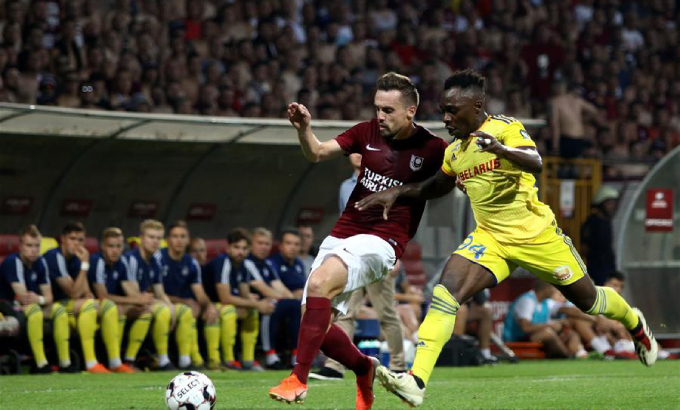 Đội b&oacute;ng của tỷ ph&uacute; người Việt nguy cơ chia tay sớm c&uacute;p Ch&acirc;u &Acirc;u