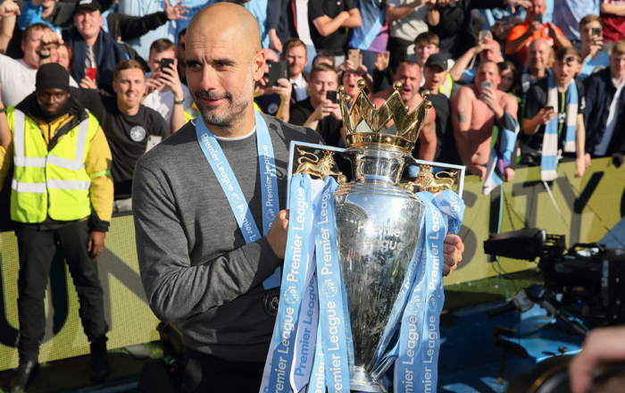 Pep Guardiola thực sự d&ugrave;ng tiền mua danh hiệu?!
