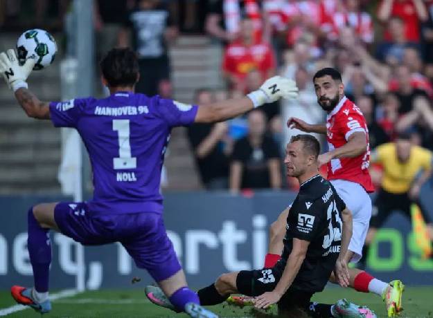 Nhận định, soi kèo Energie Cottbus vs Hannover, 18h30 ngày 9/8: Tân binh gặp khó