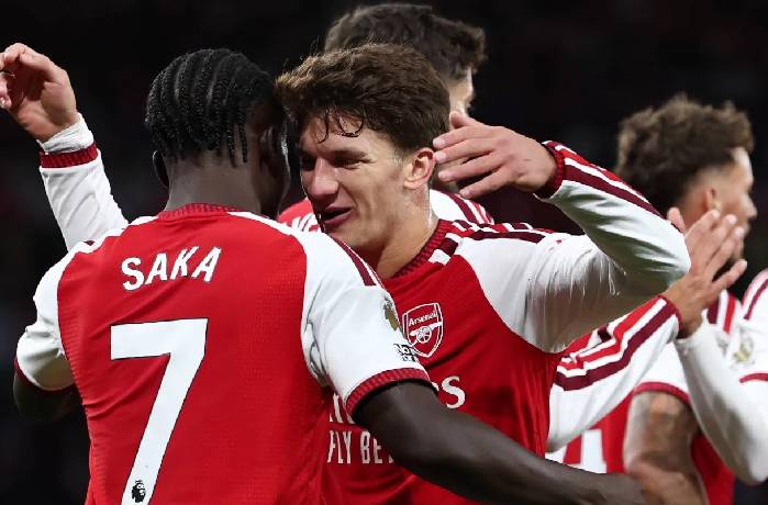 Soi kèo góc Napoli vs Arsenal, 02h00 ngày 10/09