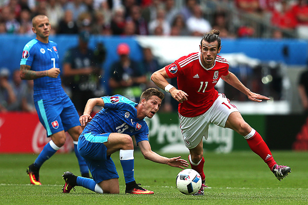 Nhận định b&oacute;ng đ&aacute; Slovakia vs Wales, 01h45 ng&agrave;y 11/10: Cảnh gi&aacute;c với Wales
