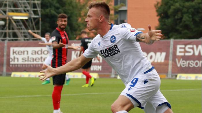 Nhận định, soi k&egrave;o Karlsruher SC vs SV Wehen Wiesbaden, 19h00 ng&agrave;y 10/10: Tiếp tục bất bại