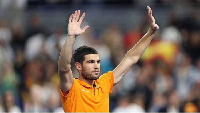 Alcaraz đ&aacute;nh bại &lsquo;sao mai&rsquo; Fonseca d&ugrave; bị dẫn 0-5 trong loạt tie-break