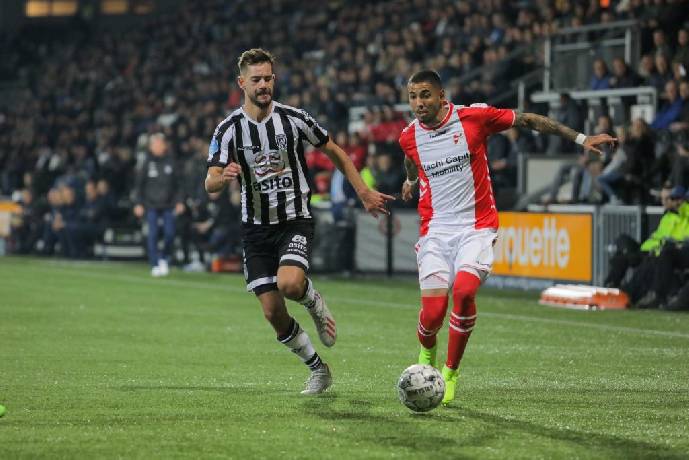 Heracles Almelo vs Emmen, 3h ngày 13/1: Erve Asito hết thiêng