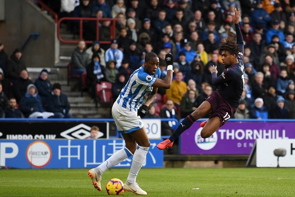Video Huddersfield 1-2 Arsenal (Premier League, Ngoại hạng Anh v&ograve;ng 26)