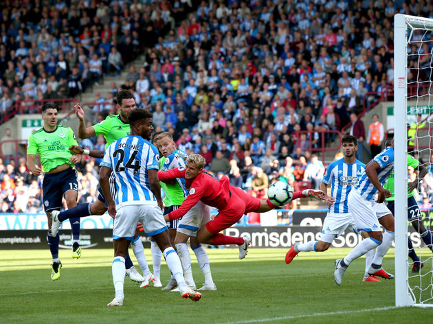 Nhận định Huddersfield Town vs Cardiff City, 2h45 ng&agrave;y 13/2