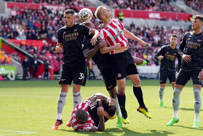 Soi k&egrave;o phạt g&oacute;c Arsenal vs Brentford, 22h ng&agrave;y 11/2