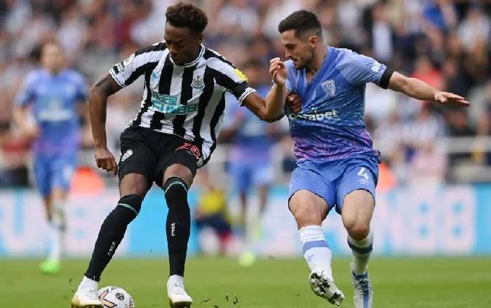 Soi kèo siêu dị Bournemouth vs Newcastle, 0h30 ngày 12/2